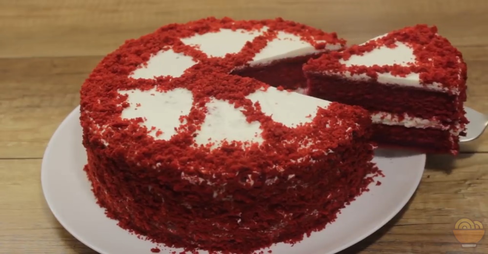 Kırmızı Kadife Pasta Tarifi (Red Velvet Cake)